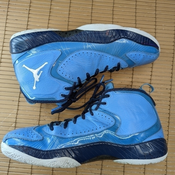Nike Air Jordan 2012 Jordan Brand Classic University Blue men\'s sz 11. 484654-40 main image 4